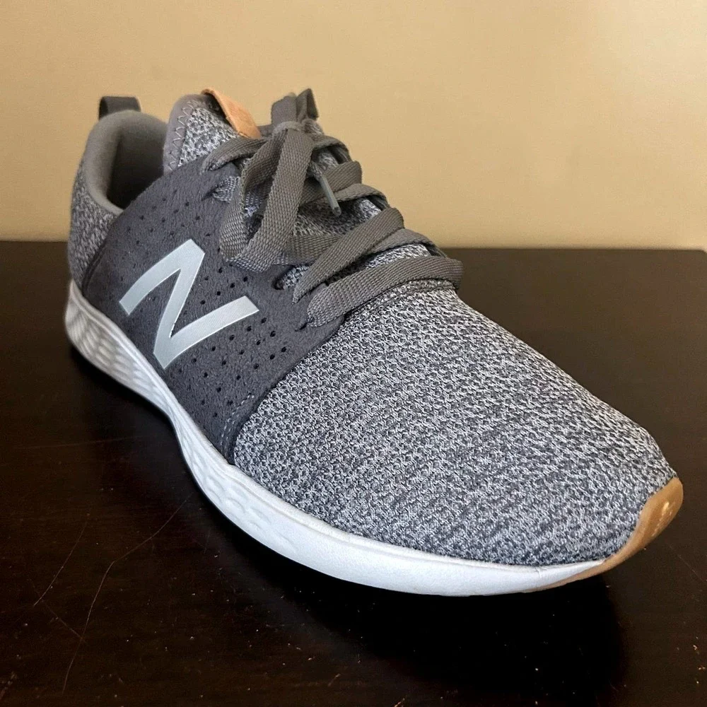 New Balance Fresh Foam Cruz Mens Grey White Running Shoes MCRUZGR - Picture 2 of 6